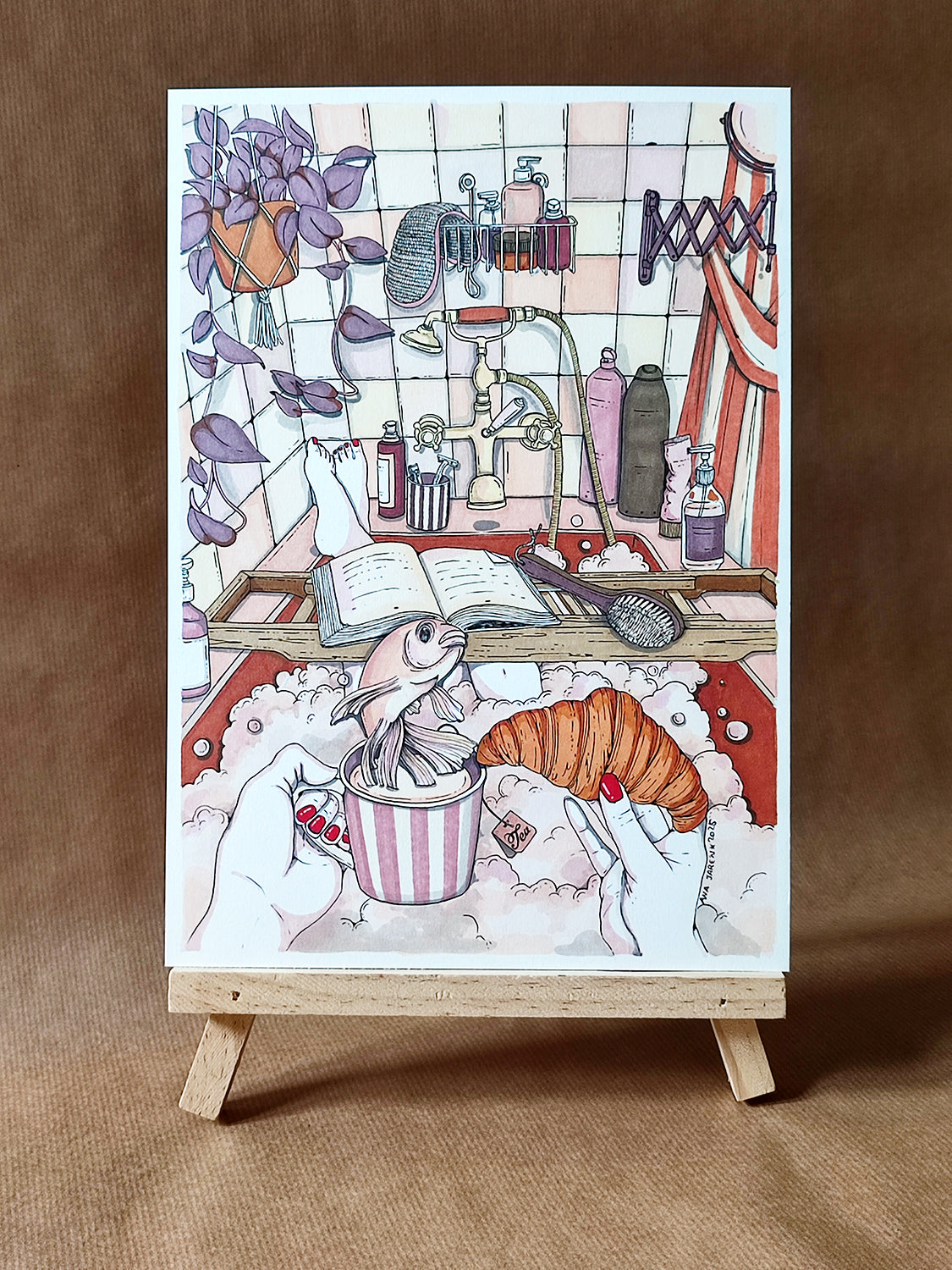 Bath, Fish and Croissant